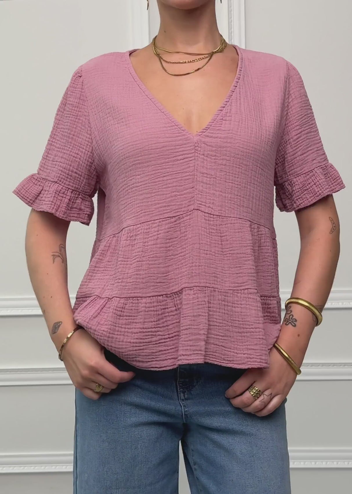 Musselin Shirt mit Volants und tiefem V-Ausschnitt - altrosa by SASSYCLASSY