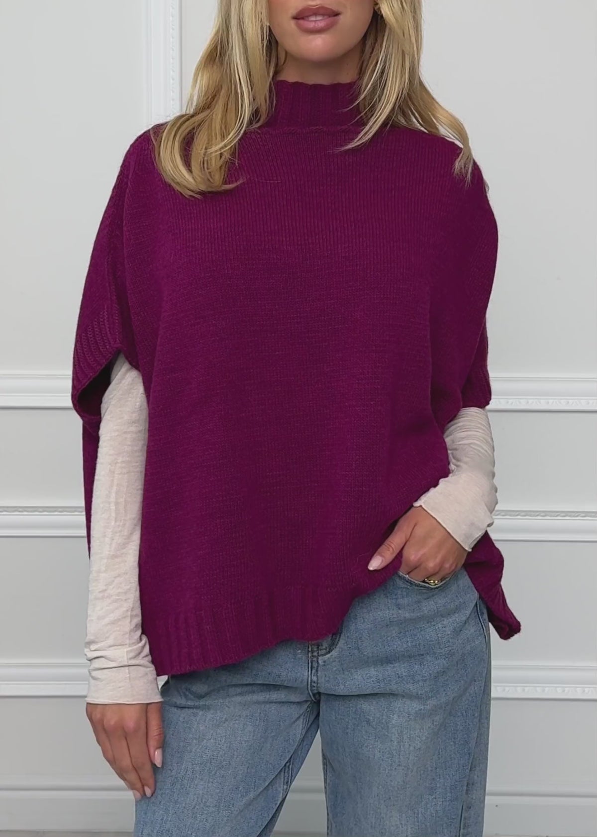 Oversize sleeveless poncho with turtleneck - plum by SASSYCLASSY