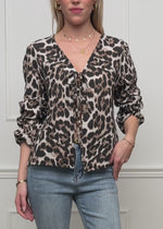 Musselin Blusenjacke mit Bindebänder in Leo-Print - braun