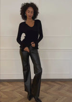 Ribbed knit top with tie at the neckline - black