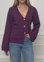 Strickjacke mit V-Ausschnitt und Goldknöpfen - plum