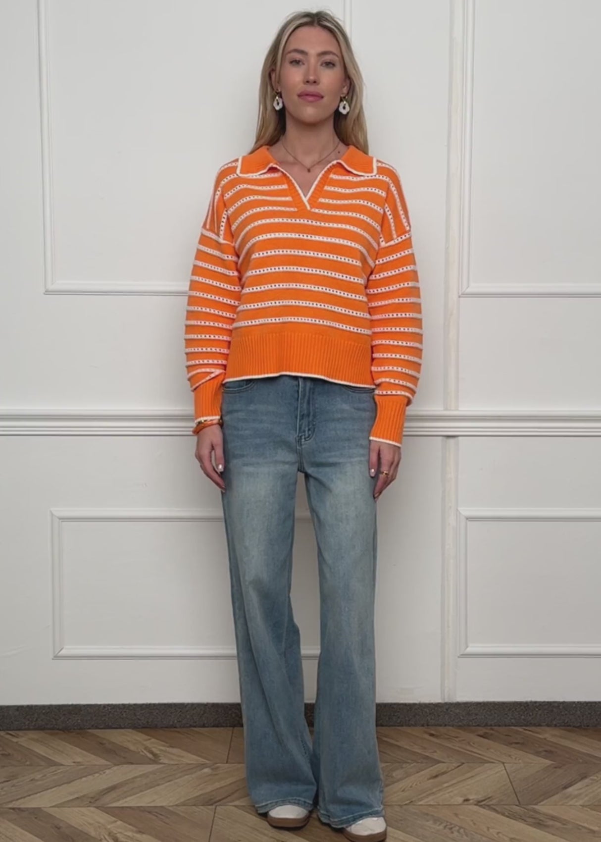 Feinstrickpullover mit Polokragen und Ajourstreifen - orange