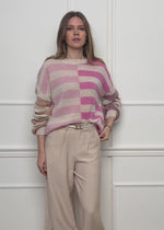 Fine knit sweater with striped pattern - pink