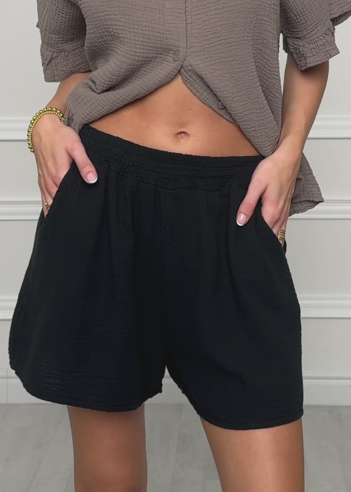 Muslin shorts, black by SASSYCLASSY