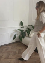 Bouclé vest with bags - Greige