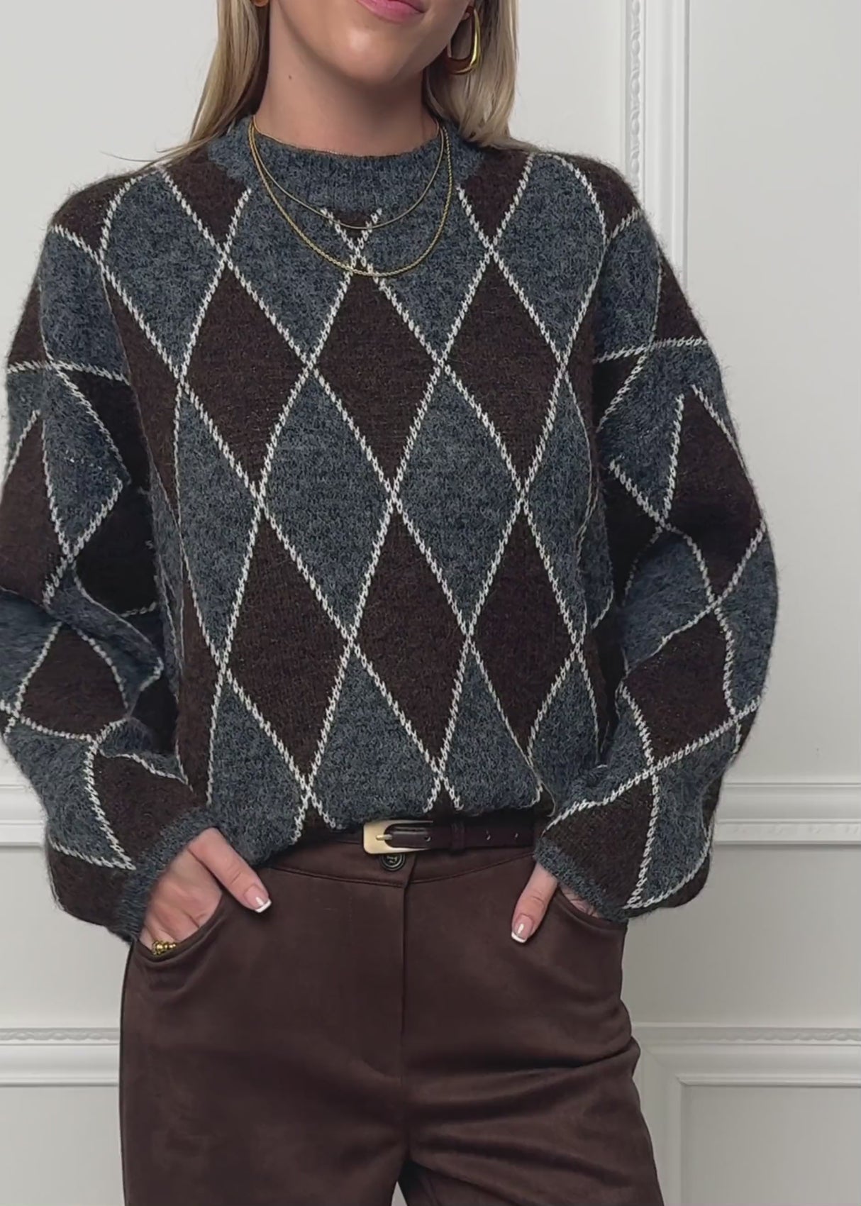 Oversize Strickpullover mit Rautenmuster - grau-braun von SASSYCLASSY