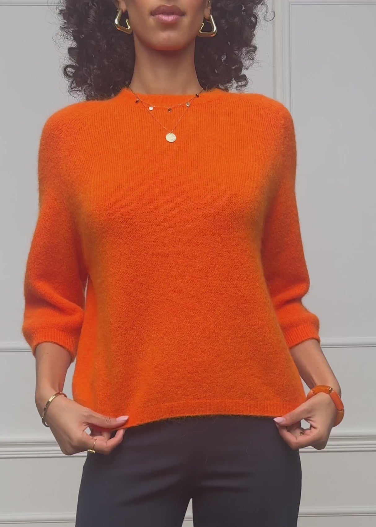 knitted sweater with half-length sleeves - orange