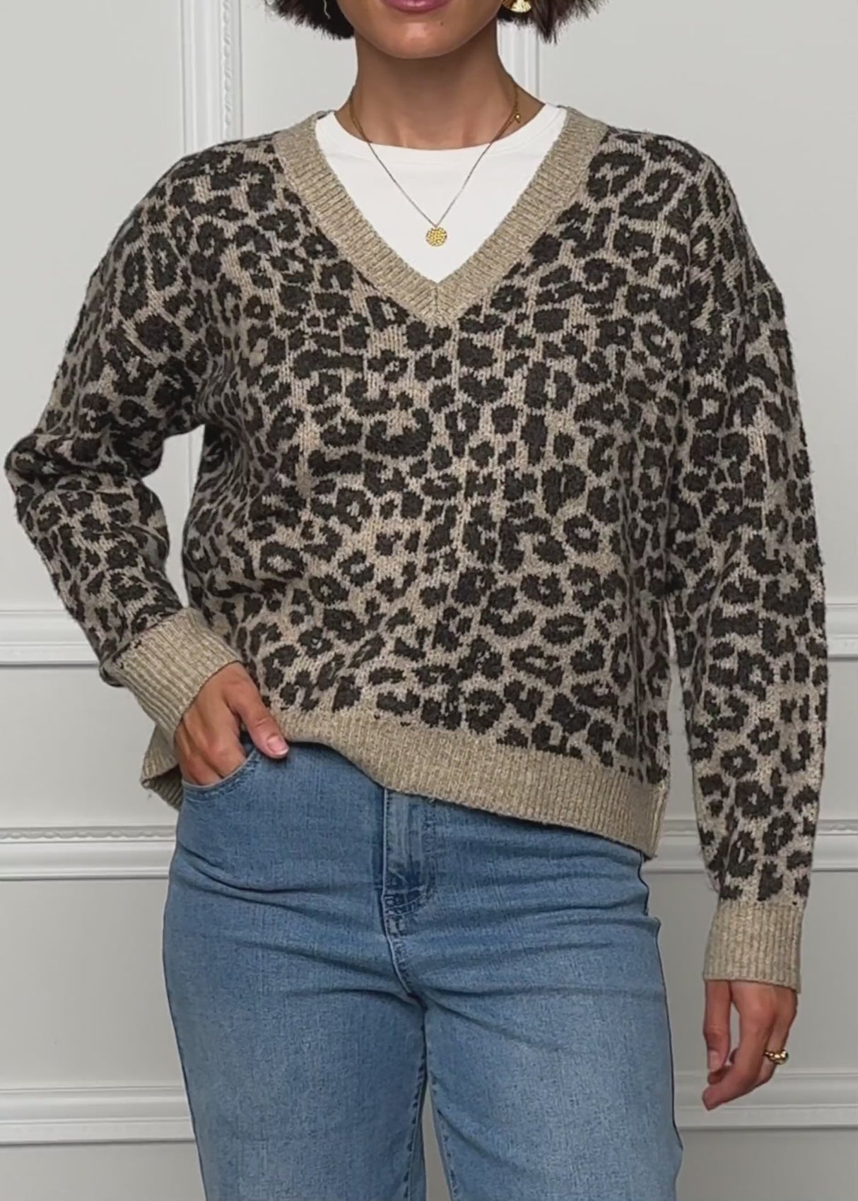 Strickpullover mit Leopardenmuster - braun-taupe von SASSYCLASSY