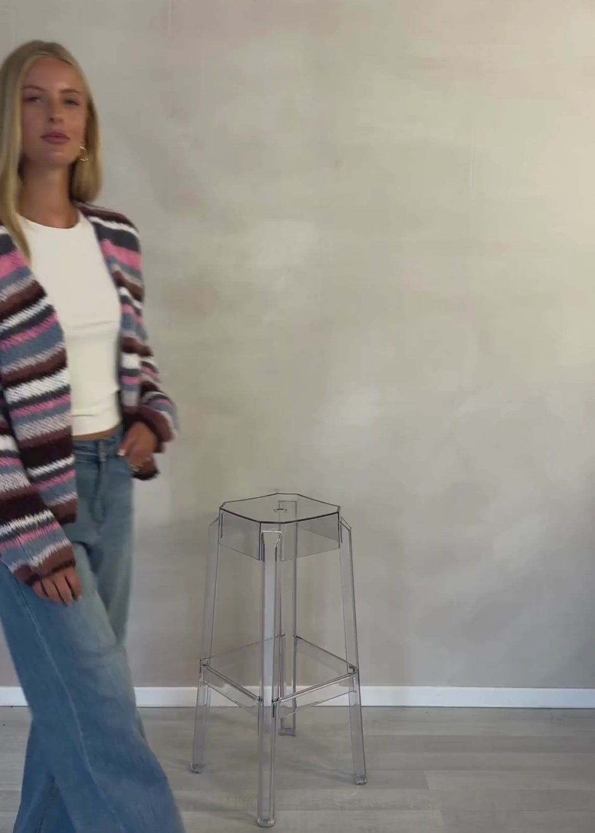 Gestreifter, mehrfarbiger Cardigan - braun
