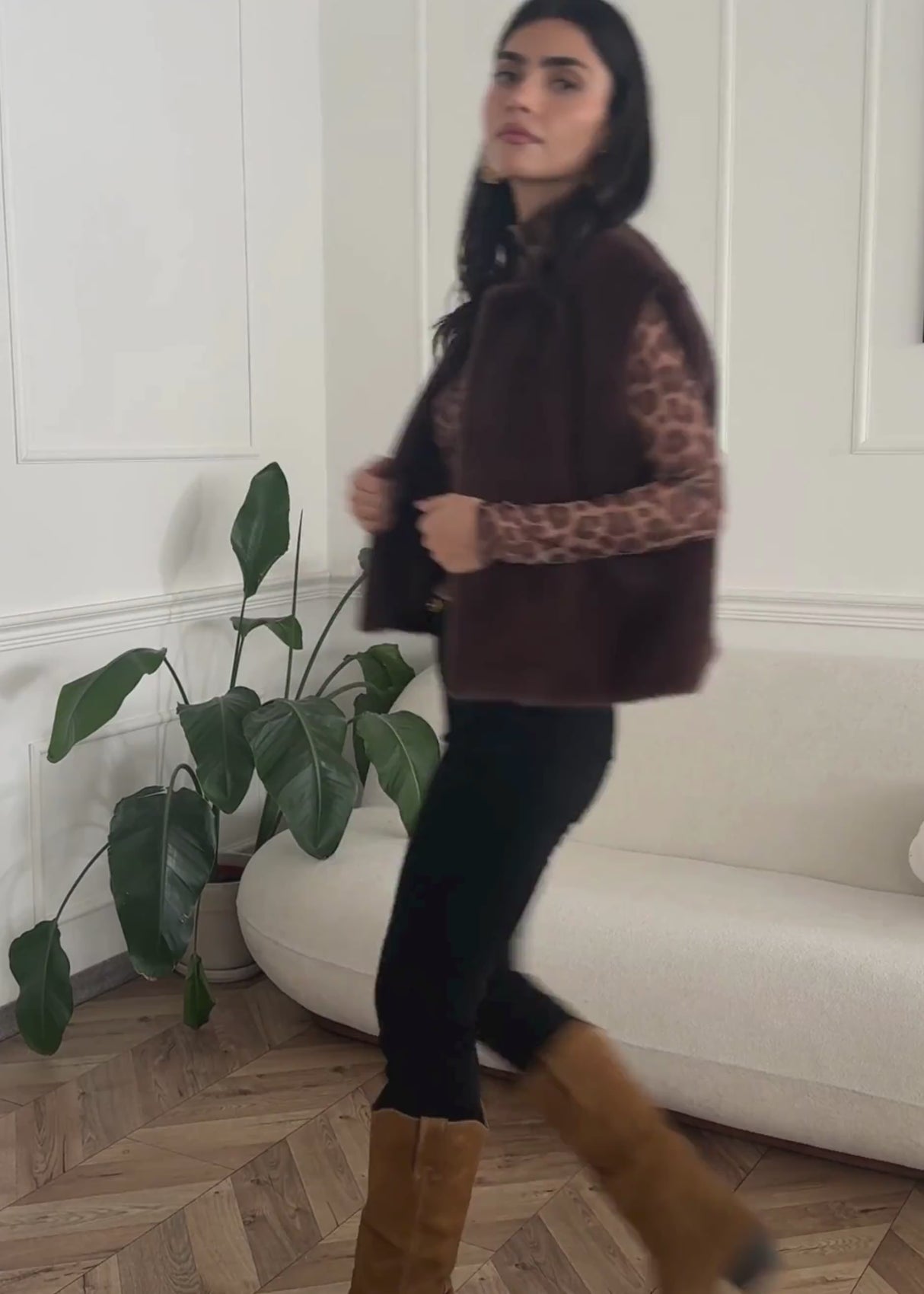 Mesh long-sleeved shirt with leopard print - brown