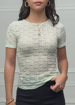 T-Shirt aus floraler Spitze - salbeigrün