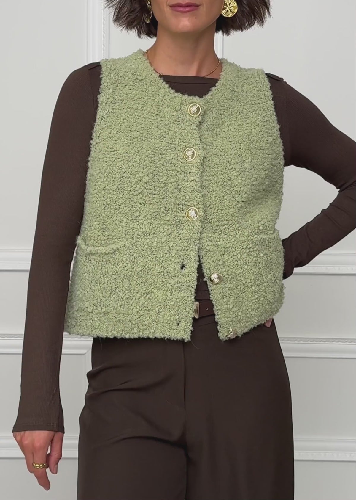 Bouclé vest with pockets - green by SASSYCLASSY