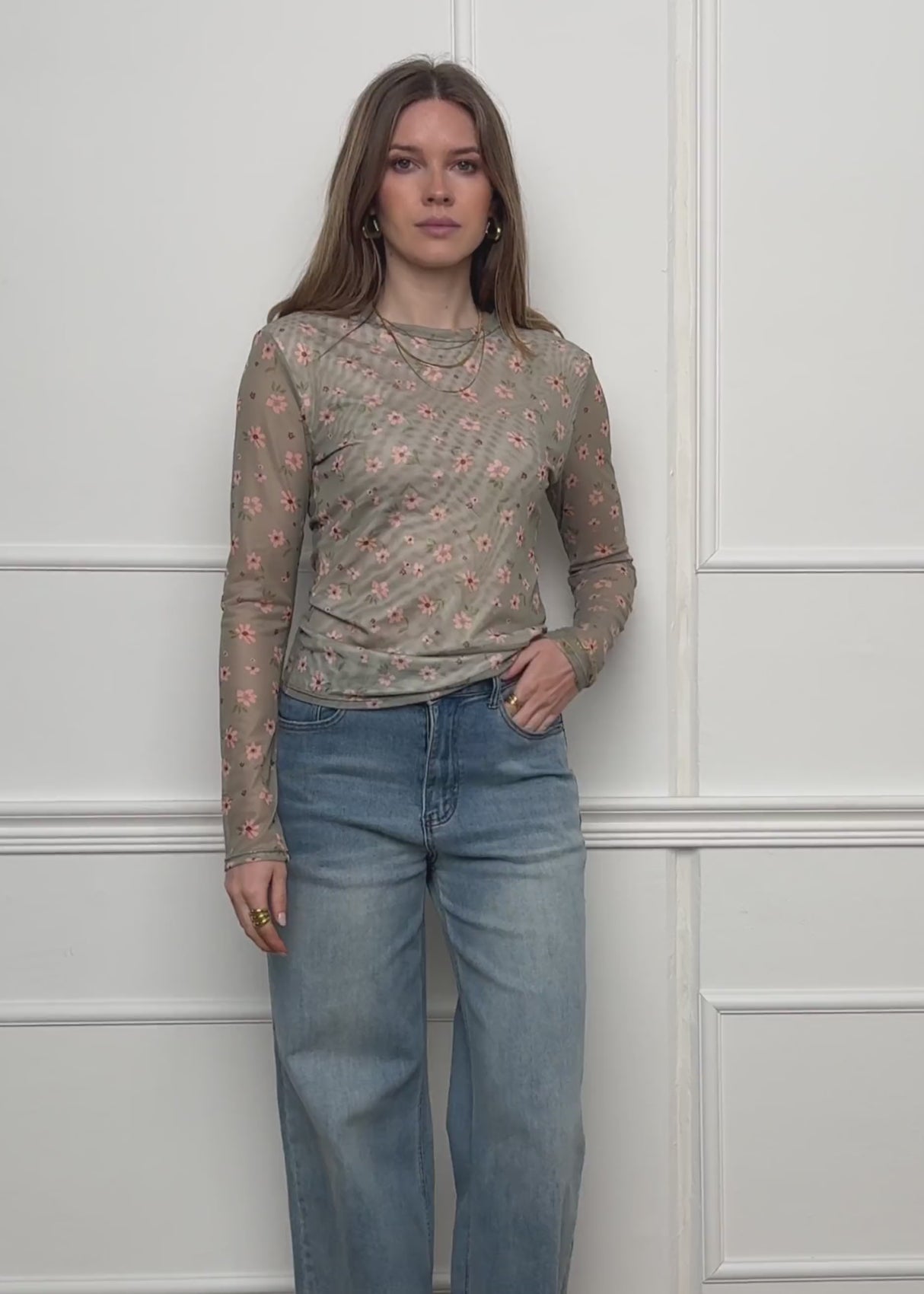 Mesh long-sleeved shirt with floral print - green