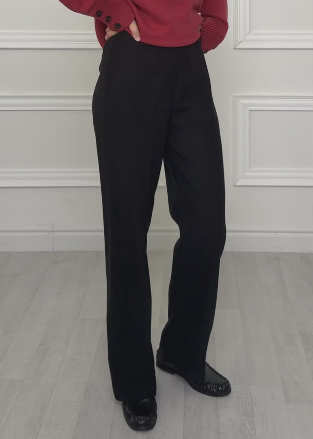 Straight-leg trousers with pressed creases - black by SASSYCLASSY