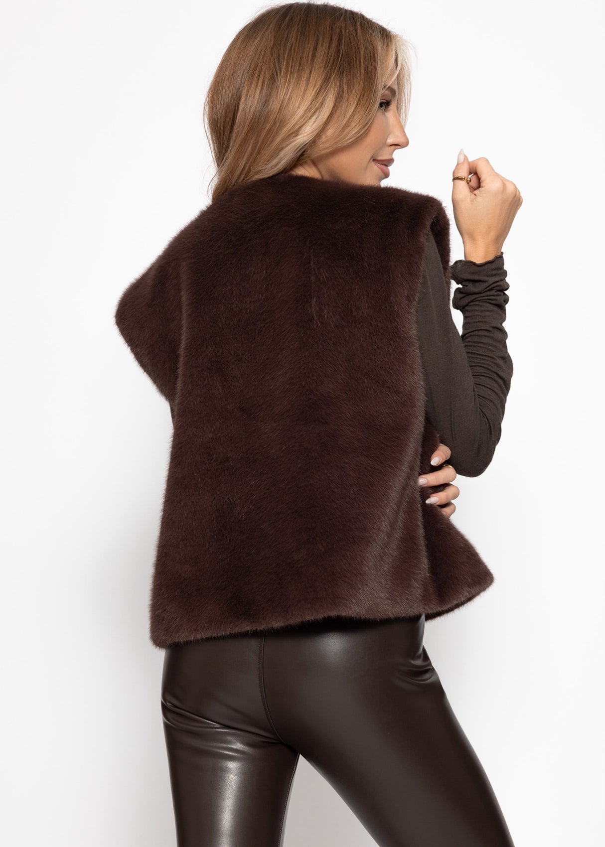 Elegant vest - brown