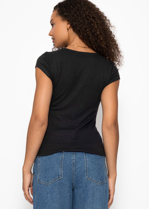Geripptes T-Shirt mit Knopfleiste - schwarz