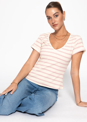 Gestreiftes T-Shirt mit V-Ausschnitt - rosa-offwhite