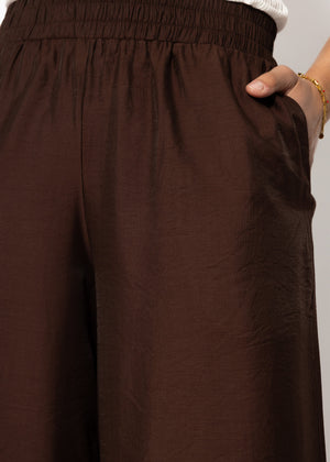 Shiny fabric trousers with a straight leg - brown