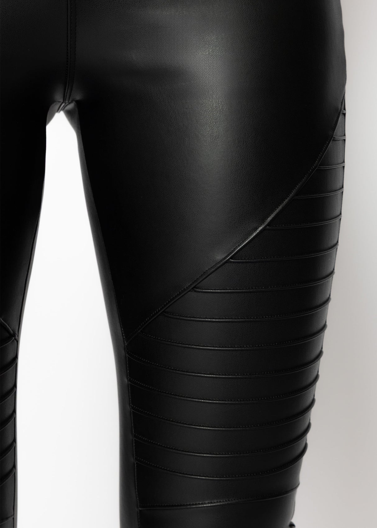 High-Rise Thermo Biker Lederleggings - schwarz