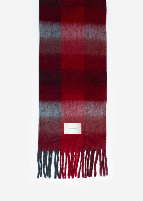 Karierter flauschiger Schal mit Fransen - rot von SASSYCLASSY