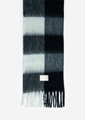 Checked fluffy scarf - black-white-grey