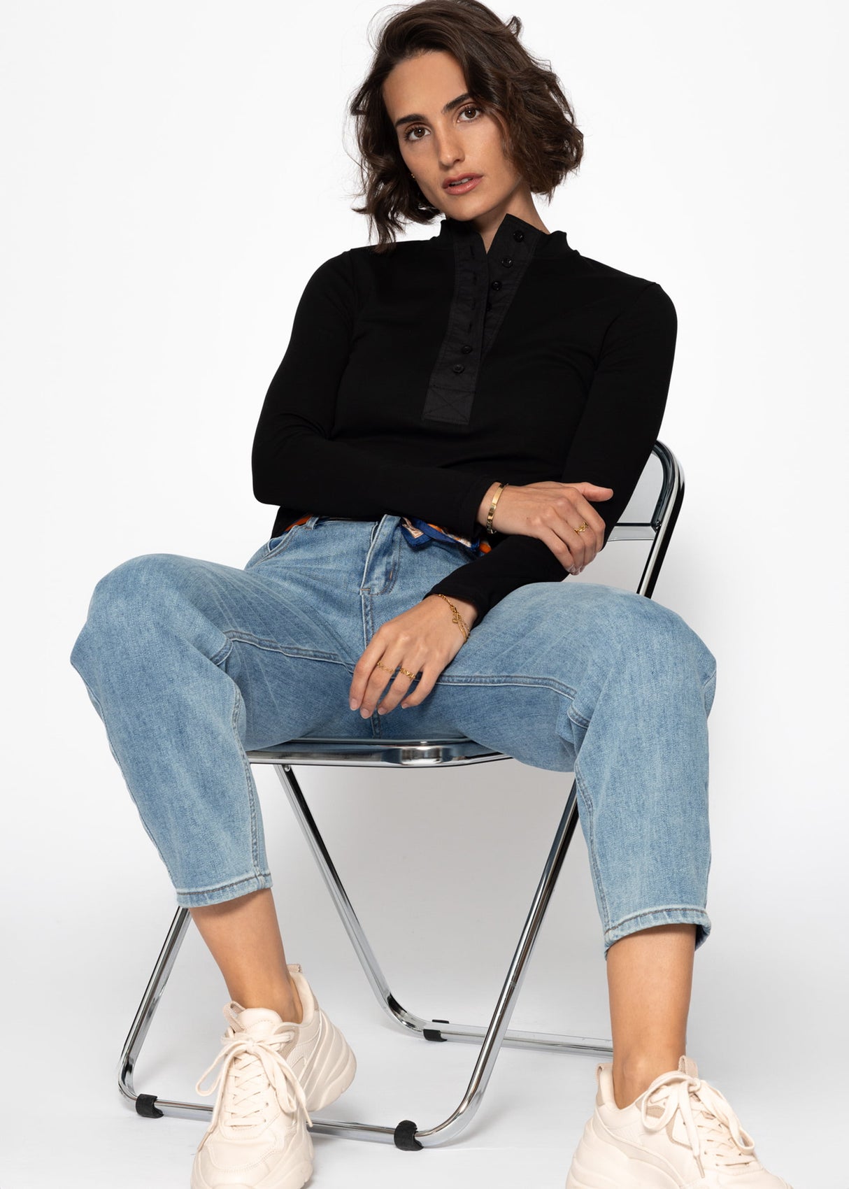 Long sleeve shirt with wide button placket - black