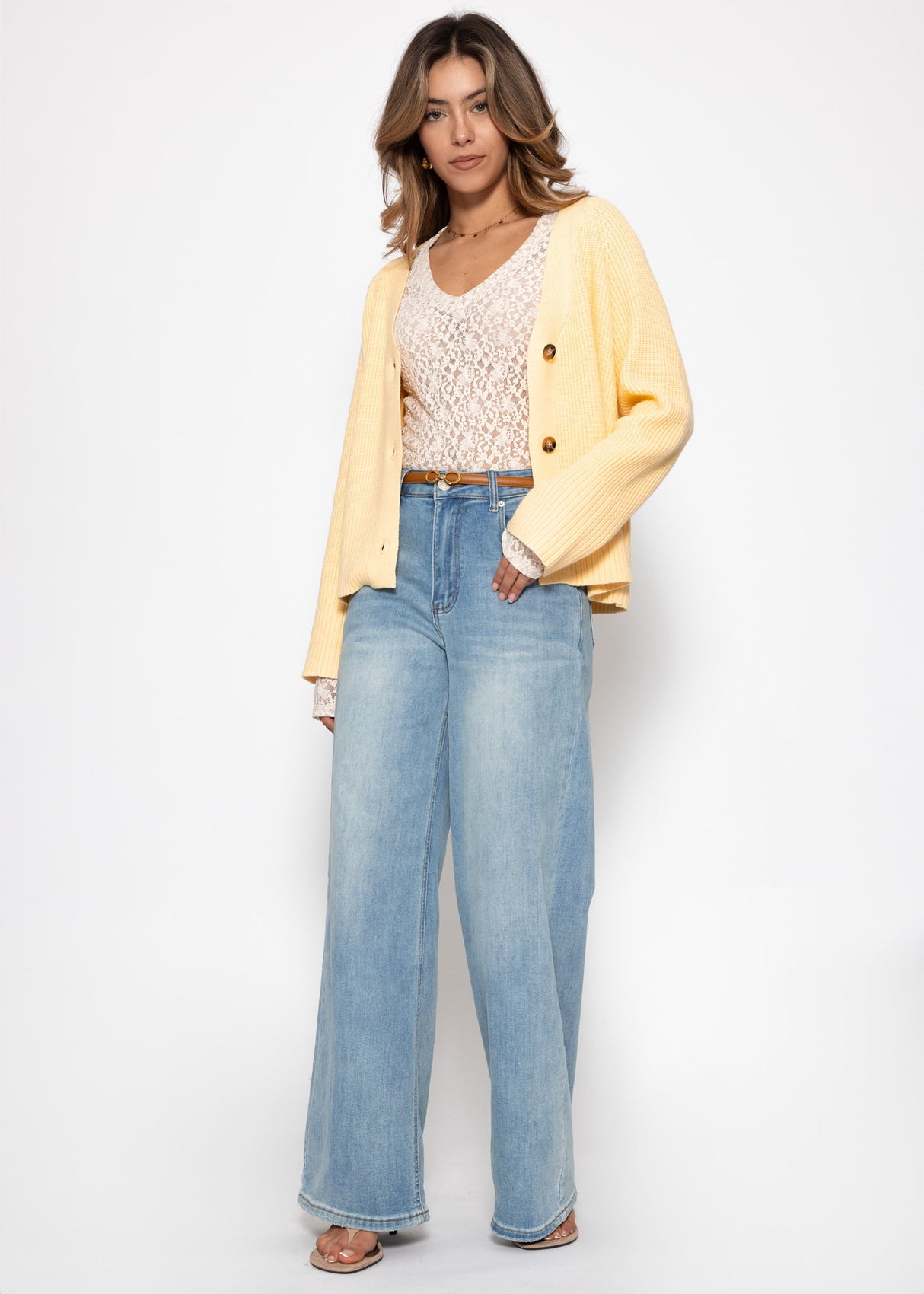 Long-sleeved lace top with V-neck - off-white