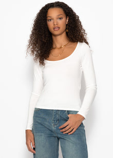 Long-sleeved shirt with neckline - off-white