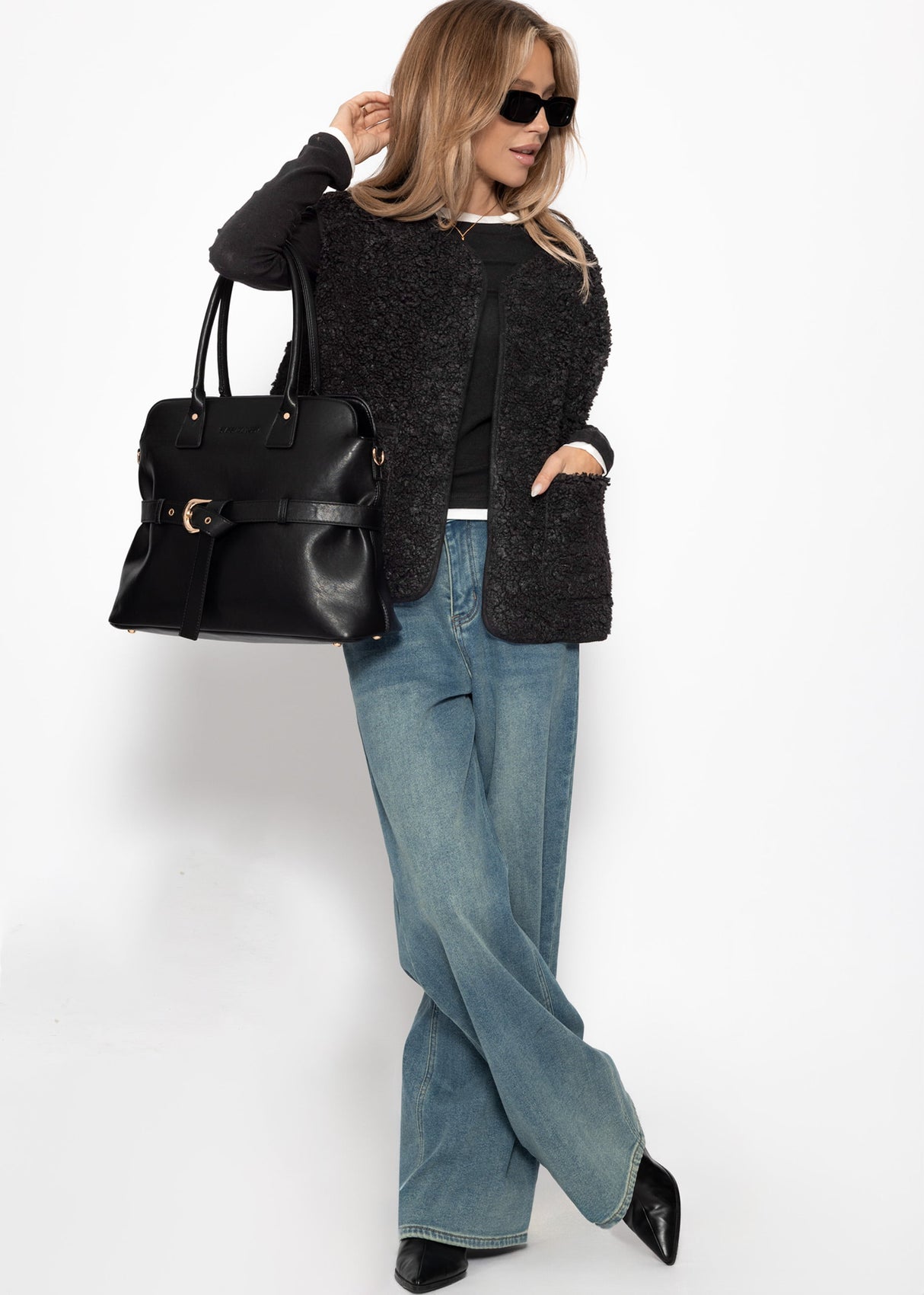 Long -sleeved shirt with contrast inserts - black
