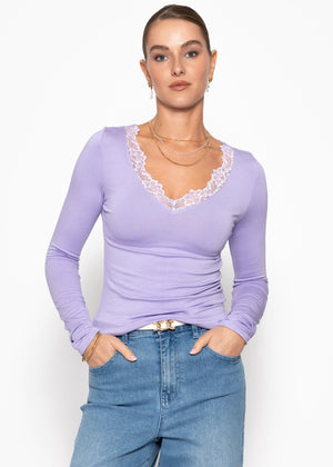 Langarmshirt mit Spitzenausschnitt - flieder