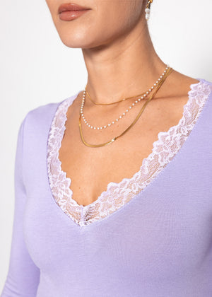 Langarmshirt mit Spitzenausschnitt - flieder