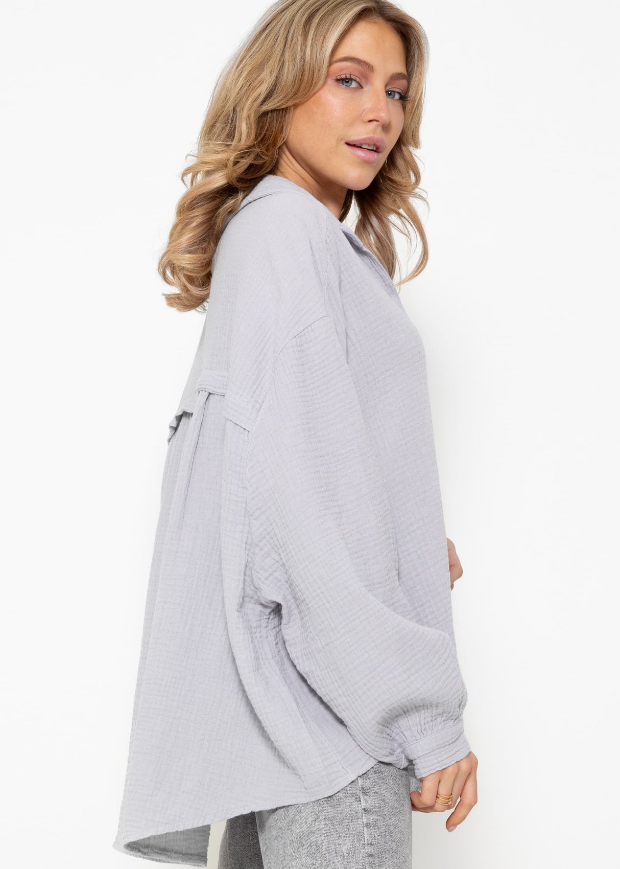 Muslin blouse oversize, short, grey