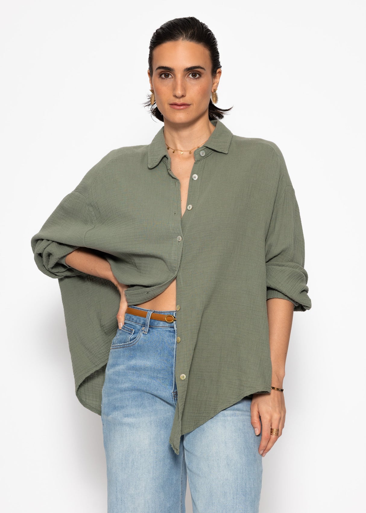 Musselin Bluse oversize, kurz - khaki