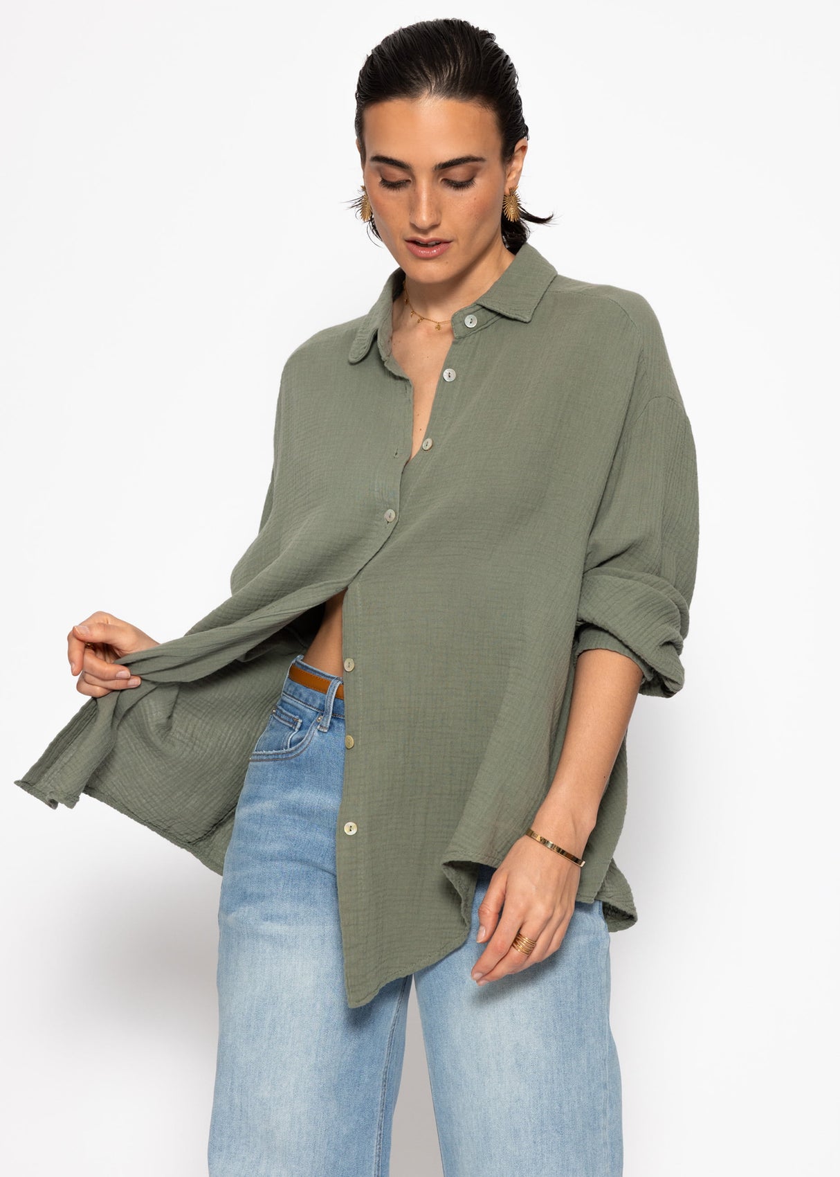 Musselin Bluse oversize, kurz - khaki
