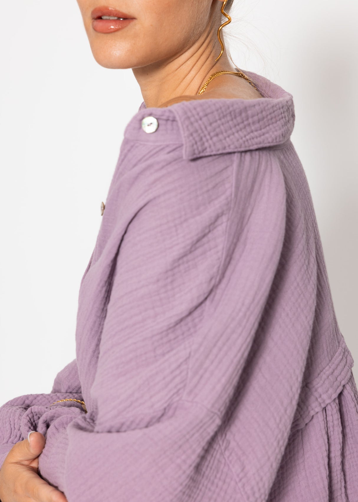 Muslin blouse oversize, short, purple