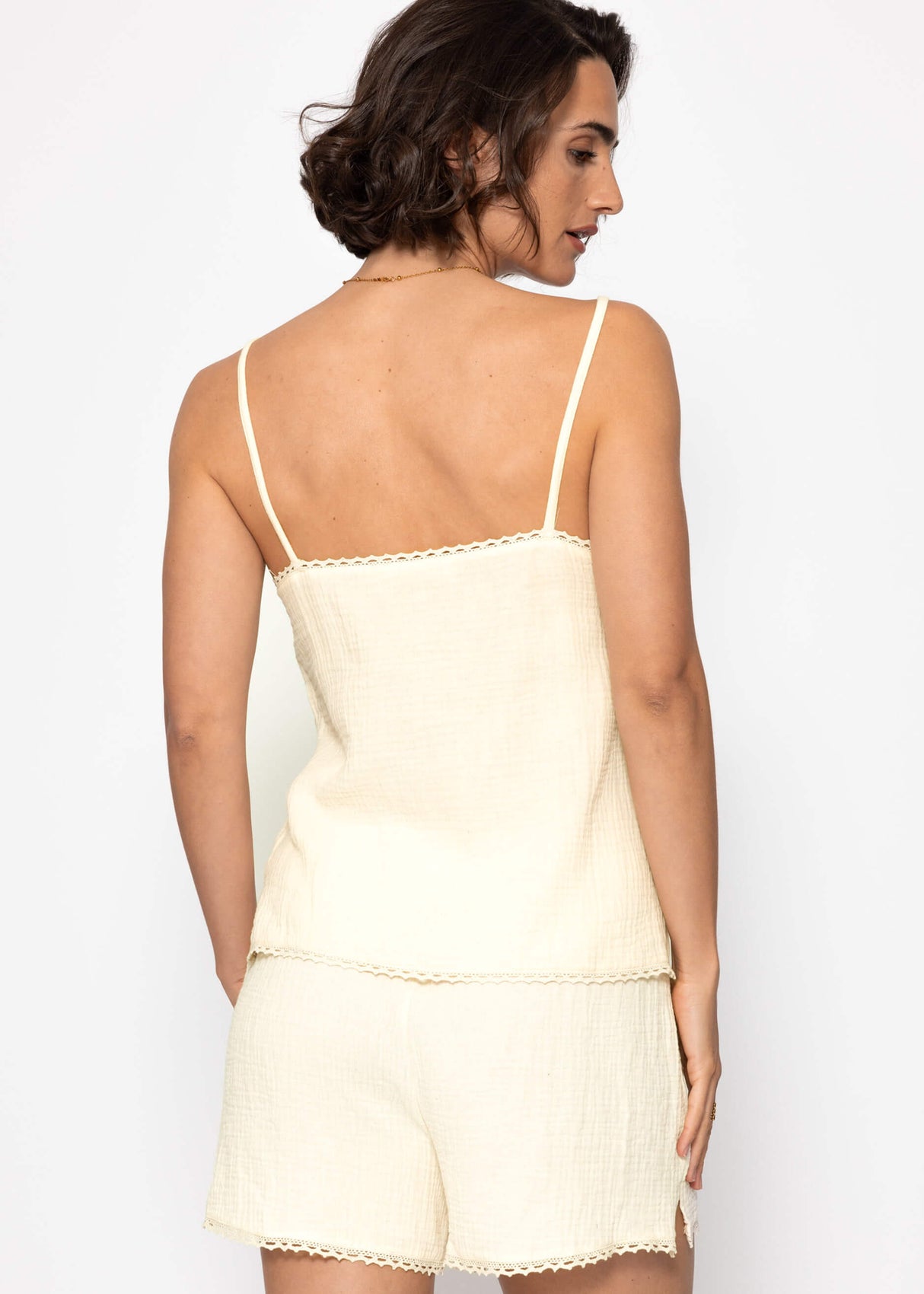 Musselin Pyjamatop with lace border - butter yellow