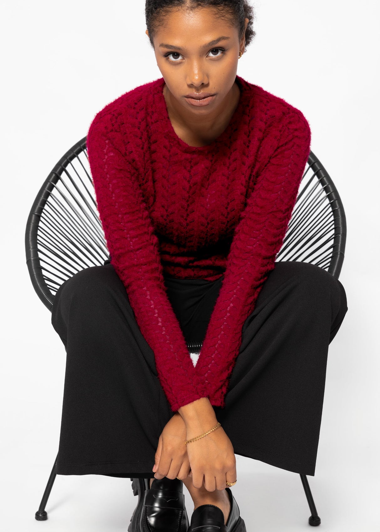 Sweater in extravagant, soft lace - dark red