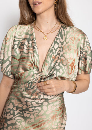 Satin midi dress with animal print - green