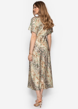 Satin midi dress with animal print - green