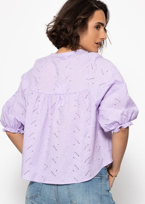 Pointed blouse with short balloon sleeves - lilac