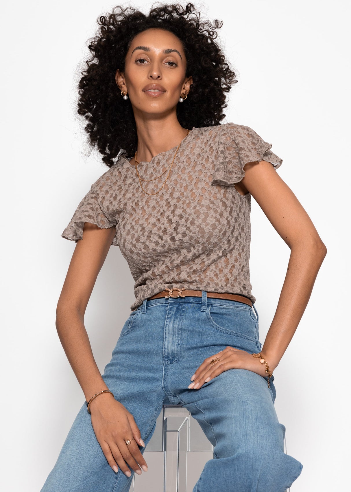 Spitzen T-Shirt mit Flügelärmel - taupe