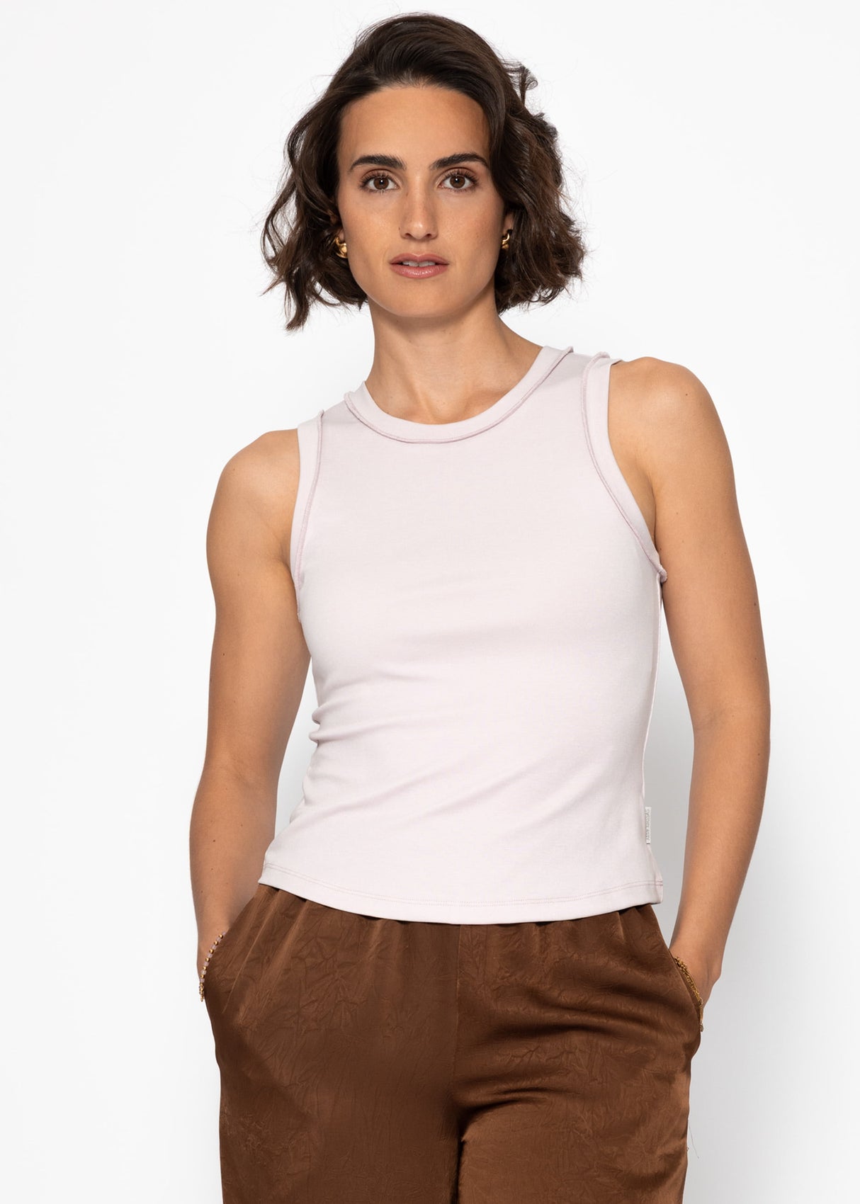 Tank top with outer seams- lilac