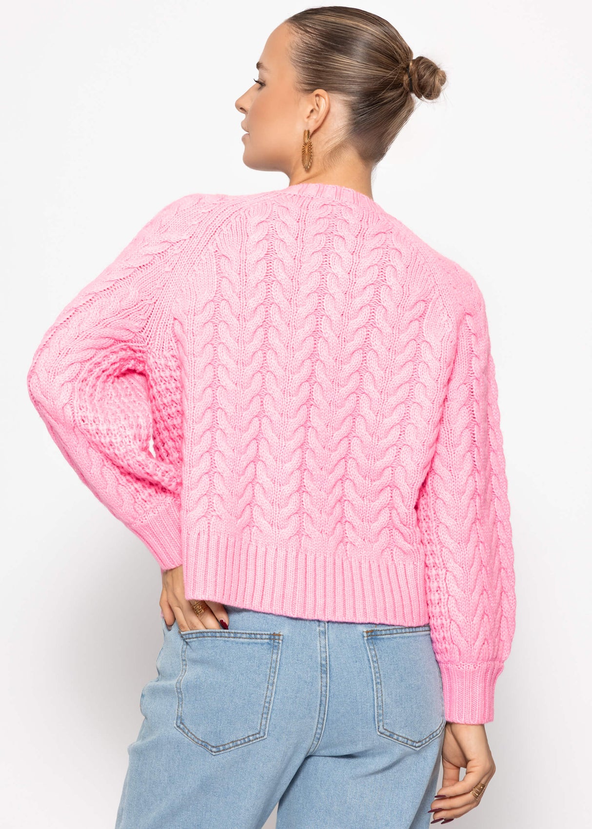 Cardiac cardigan with a circular neckline - pink
