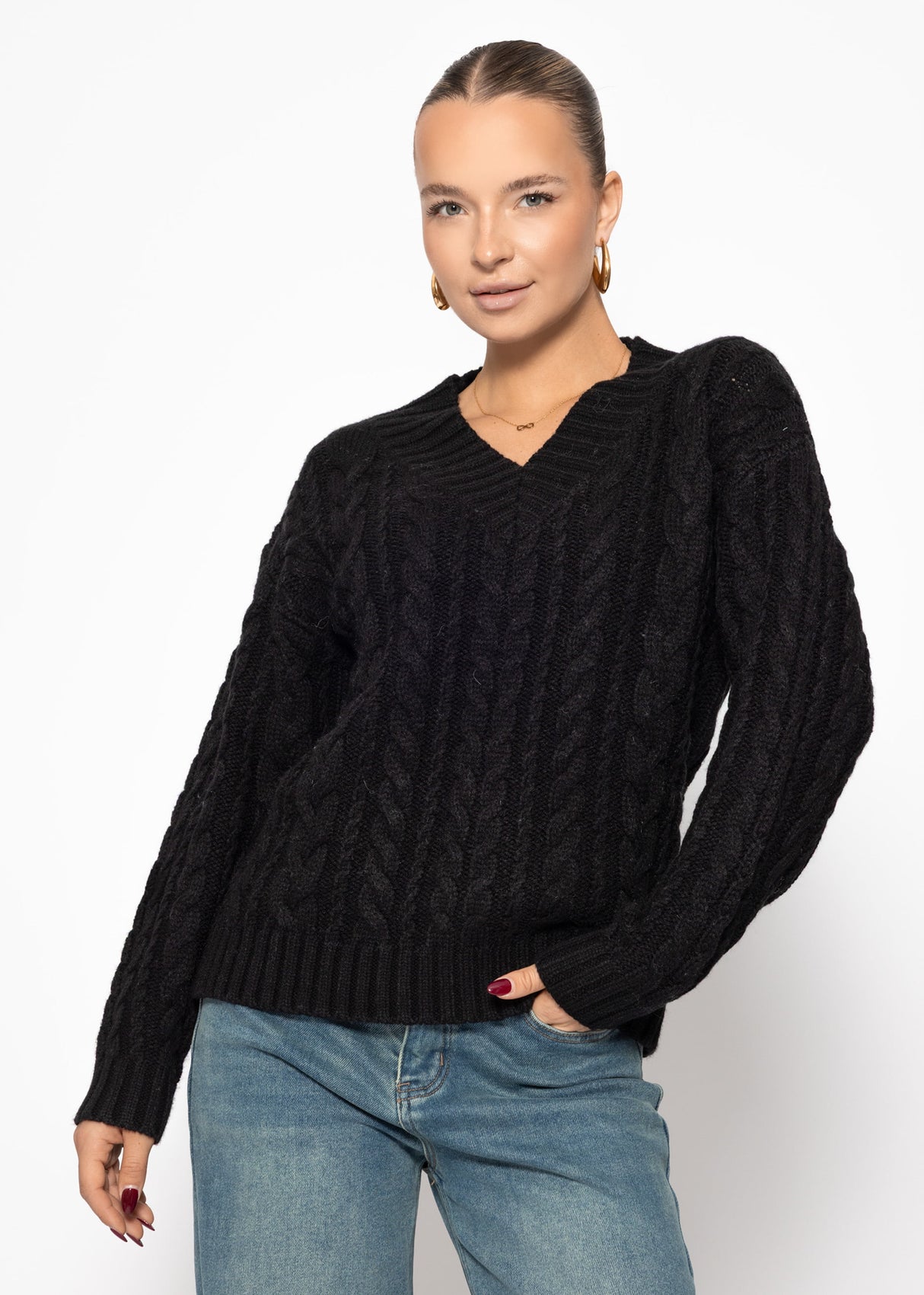 Cold rope sweater with V -neck - black