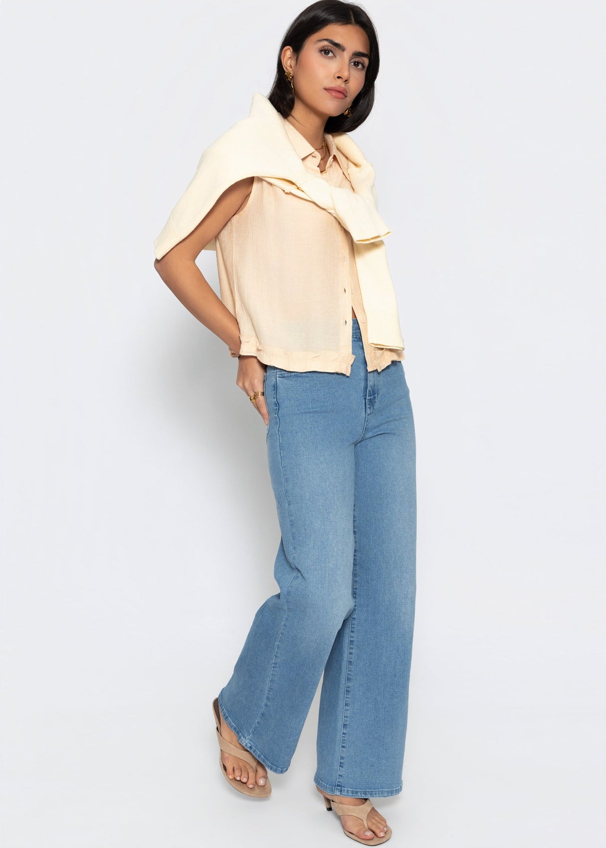 Ärmellose Chiffon Bluse - beige