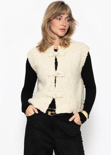 Sleeveless waistcoat with toggle fastening - off-white