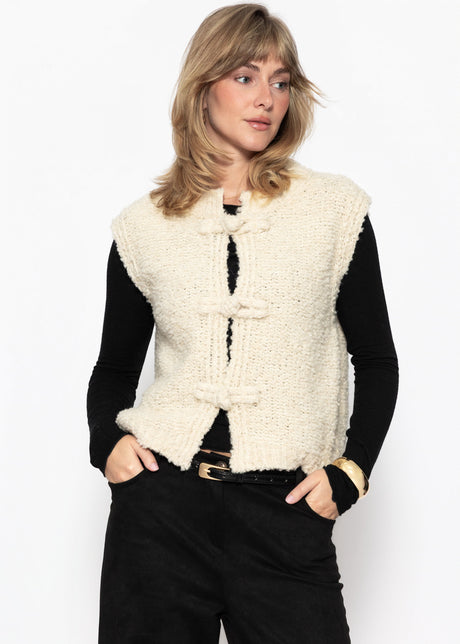 Sleeveless waistcoat with toggle fastening - off-white by SASSYCLASSY