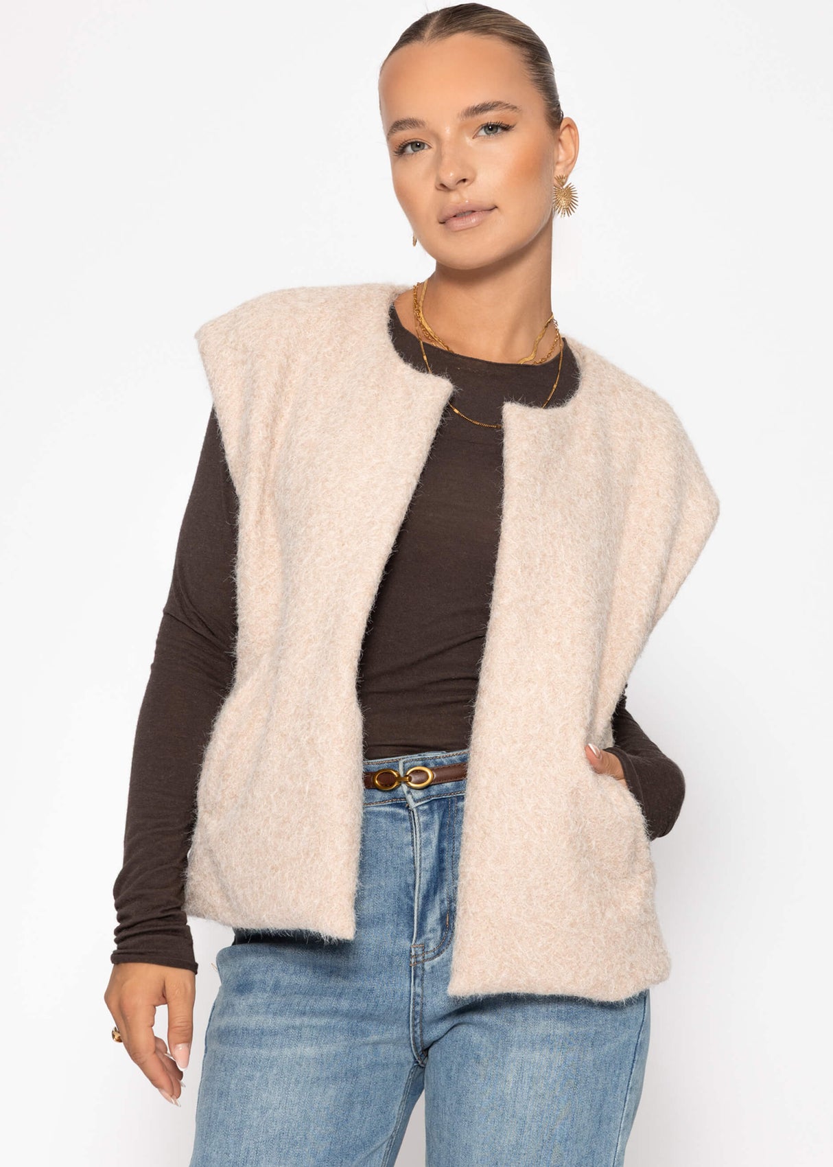 Ärmellose Weste mit Wollstruktur - beige