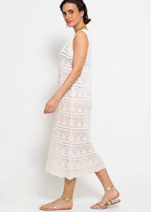 Sleeveless knitted dress with textured pattern - light beige
