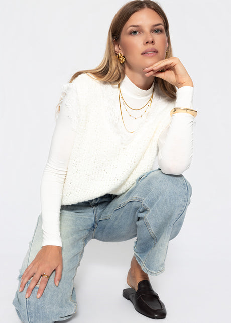 Bouclé Top mit Spitze - offwhite by SASSYCLASSY